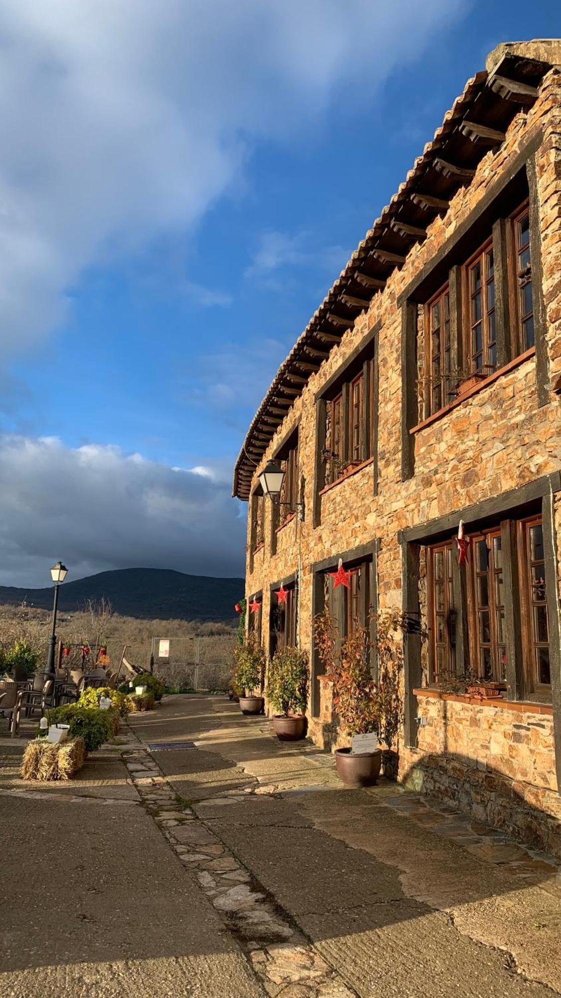 Al Viento, Alojamiento & Turismo Rural Pradena Del Rincon Zewnętrze zdjęcie